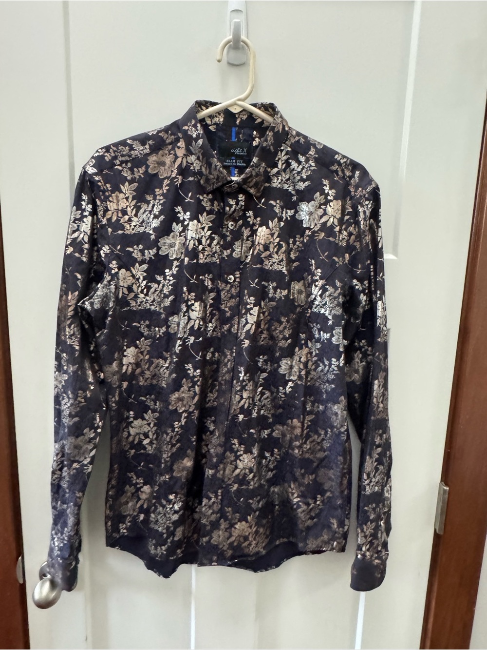 Eight X Premium Slim Fit Floral Jacquard Shirt in Navy and Gold